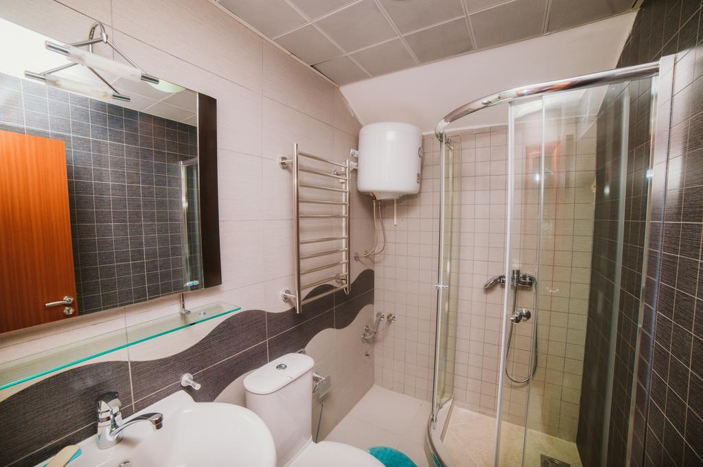 Apartment Dv Magnolia Tivat Bilik gambar
